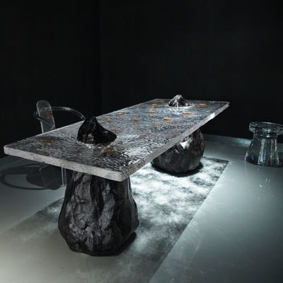 Contemporary Clear Acrylic Furniture For Modern And Stylish Interiors