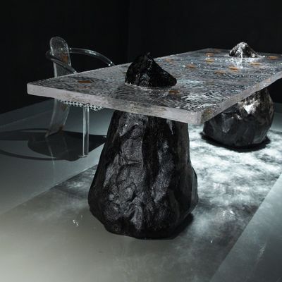 Contemporary Clear Acrylic Furniture For Modern And Stylish Interiors